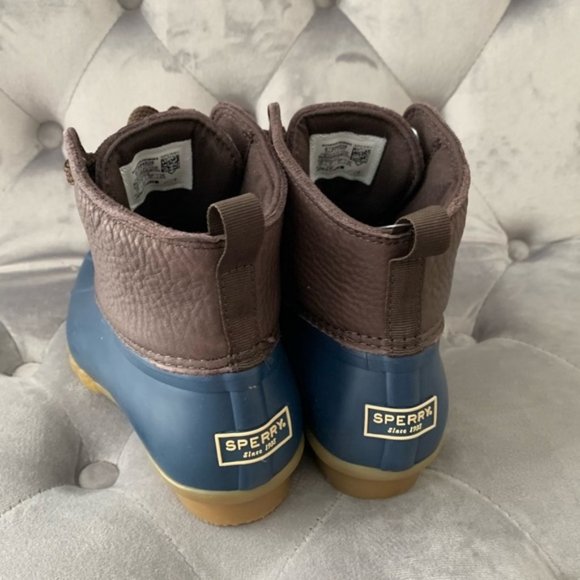 Sperry Women's Saltwater 2 Duck Booties - Picture 8 of 10